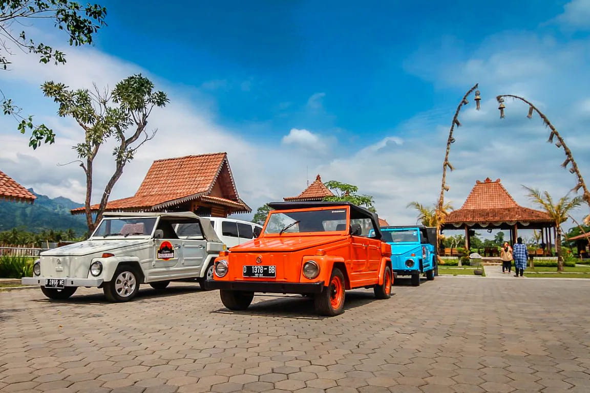 VW Safari Borobudur